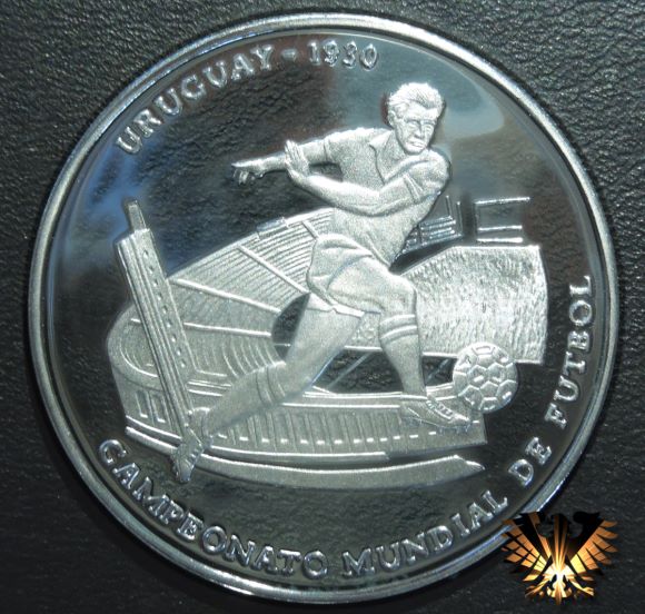 Münze, ausgeprägt zur Erinnerung an die 1. FIFA Fußball Weltmeisterschaft 1930 in Uruguay. Gedenkmünze zum Thema Fußball und FIFA.