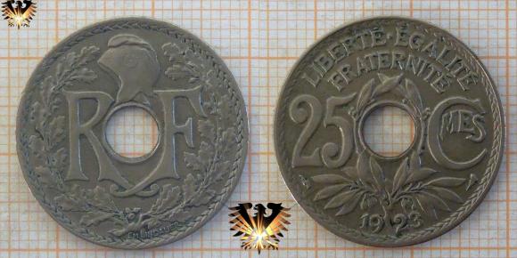 25 Centimes 1923, Frankreich, Lochmünze, geprägt 1917-1937, III. Republique Francaise, Eichenkranz   © aukauf.de 
