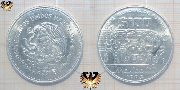 100 Pesos Fußballmünze zur 13. WM 1986 in Mexiko: 720er Silber, geprägt 1985 in Mexiko.
Motiv: Azteken treffen auf den Fußball (Ullamaliztli).