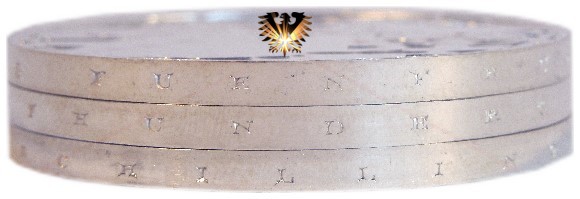 Vertiefte Randprägung - FUENF * HUNDERT * SCHILLING * der 500 Schilling Silbermünzen aus Österreich.